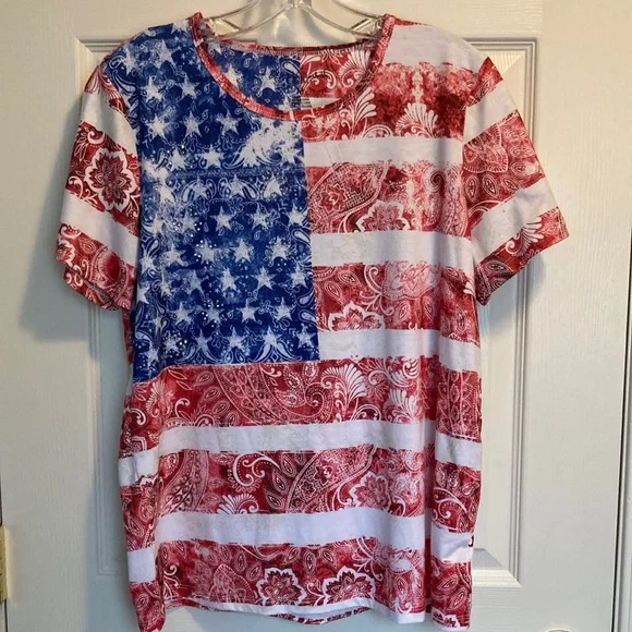 🖤🖤 Gloria Vanderbilt Women’s Patriotic Dress Top (size M) - Picture 1 of 5